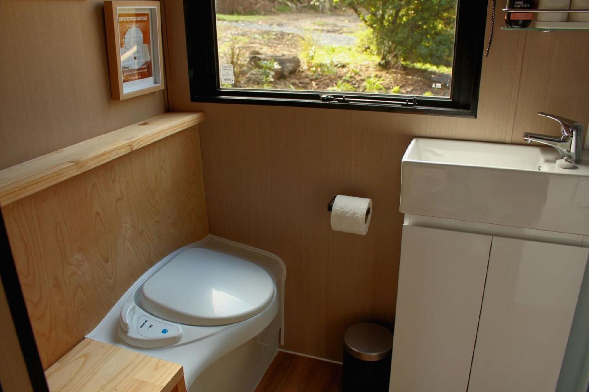 Tranquility Tiny House By Tiny Away Villa Owaka Ngoại thất bức ảnh